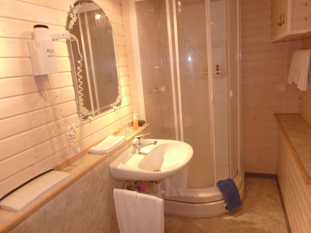 Hotel Elli Davos Bilik gambar