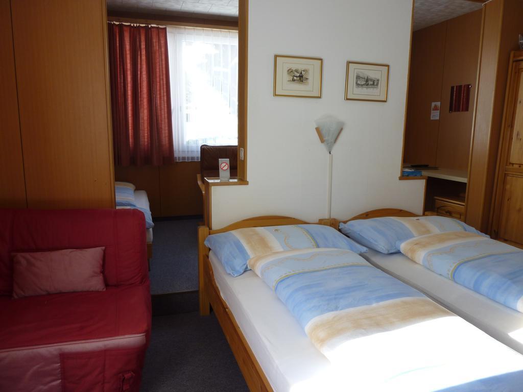 Hotel Elli Davos Bilik gambar